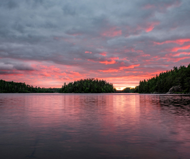 Lac La Croix Camping Tour Services